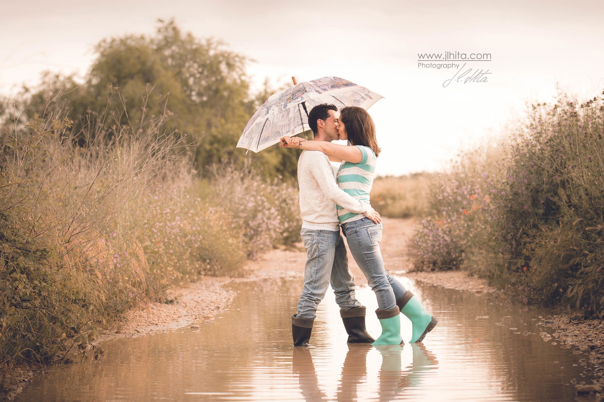 Preboda con lluvia