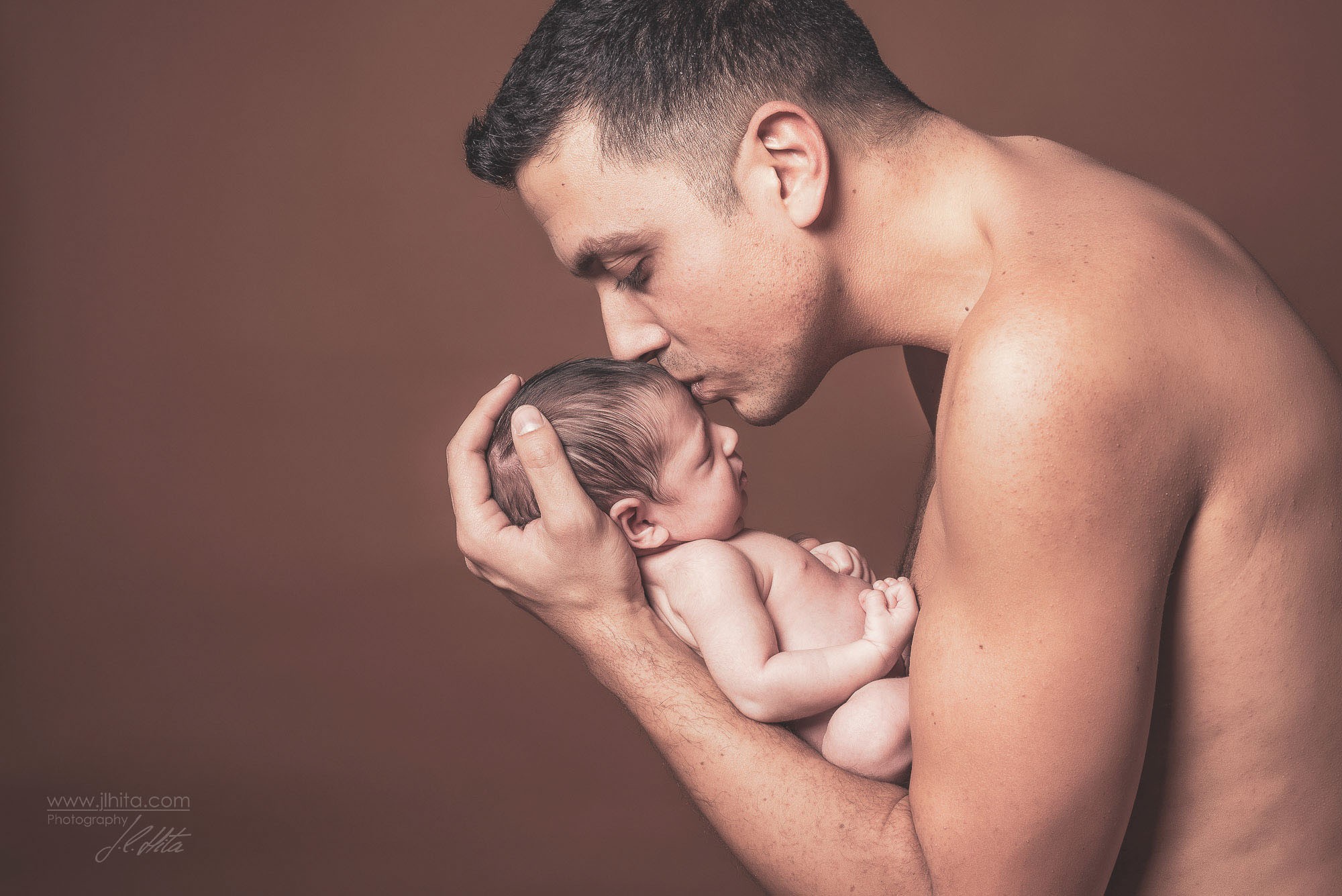 Recién nacida con Papá