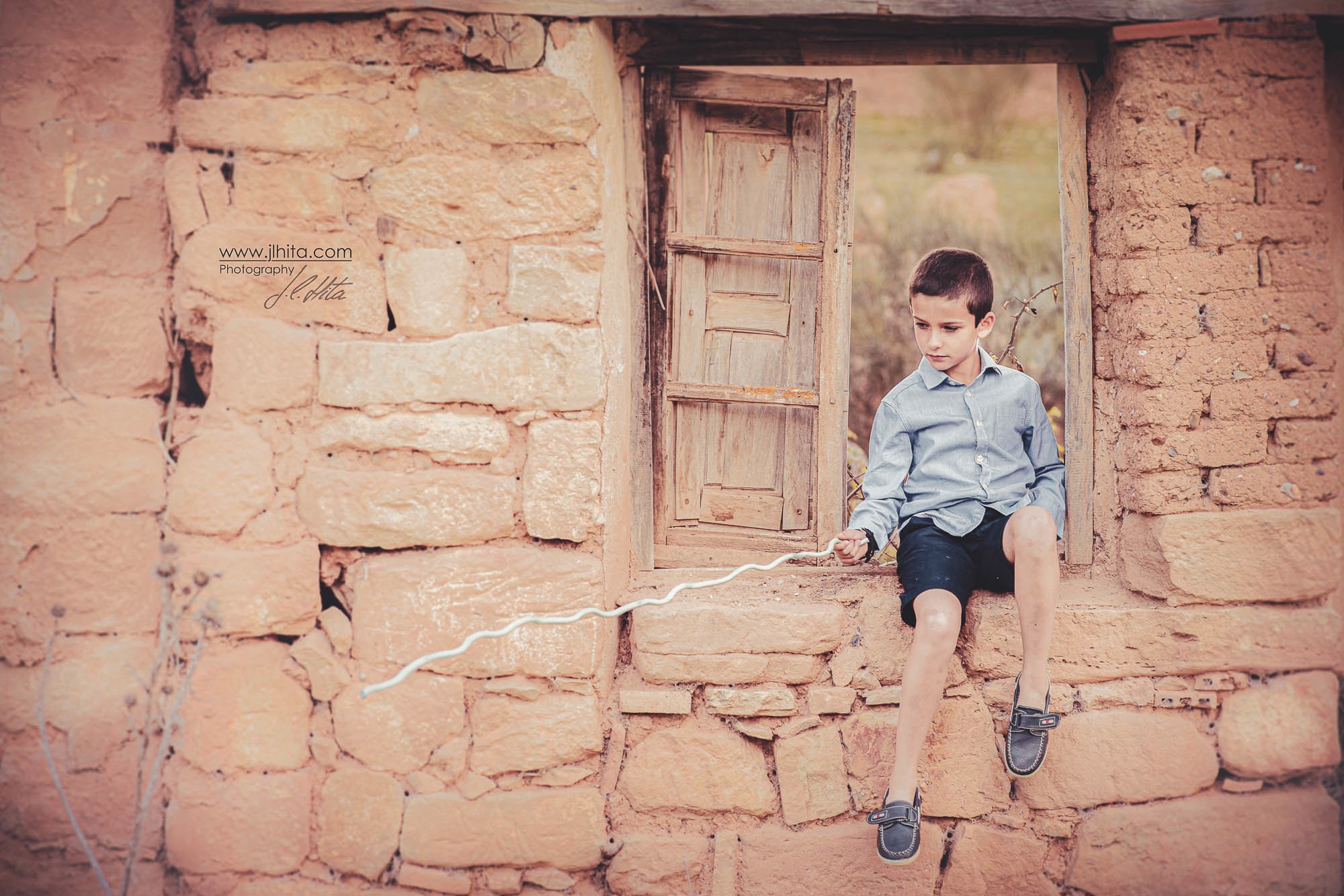 Sesión infantil pueblo abandonado